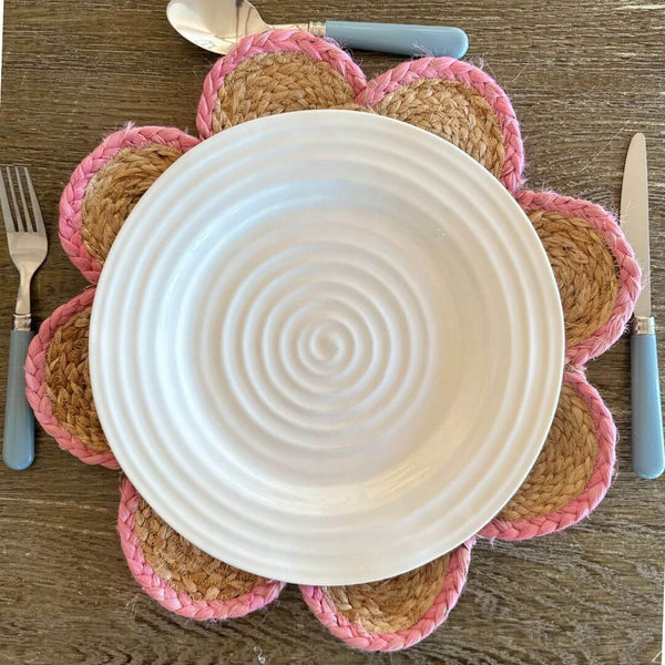 Light Pink Scallop Placemat