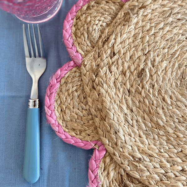 Light Pink Scallop Placemat
