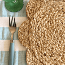 Load image into Gallery viewer, Natural Scallop Placemat
